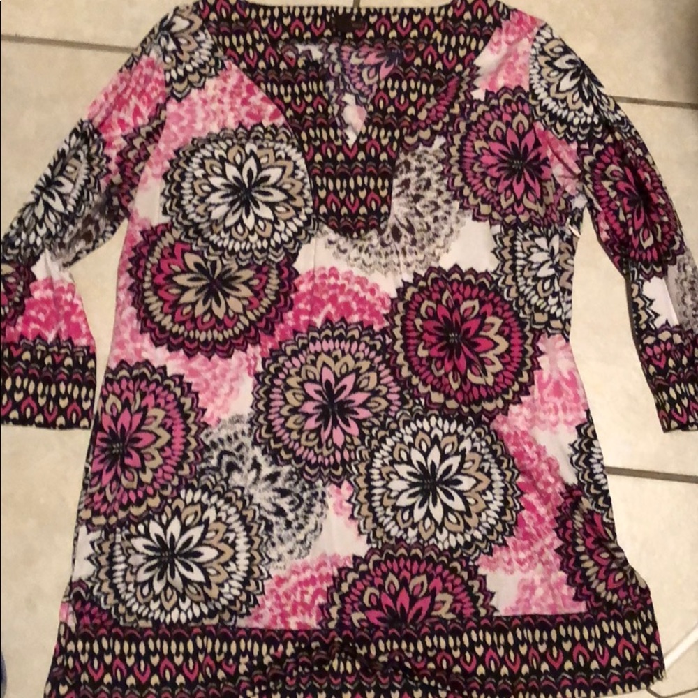 Dana Buchanan pink, tan, brown and black top